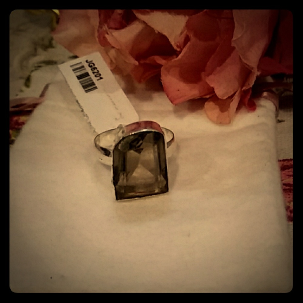 1 of A Kind! Genuine Smokey Quartz Sterling 💍